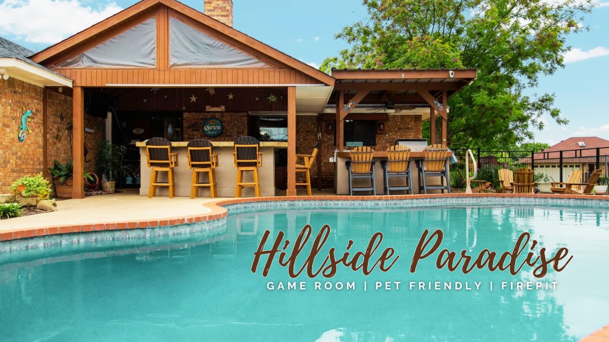 “Lights, Camera, Escape! Experience Cedar Hill’s Hidden Gem at Hillside Paradise!”